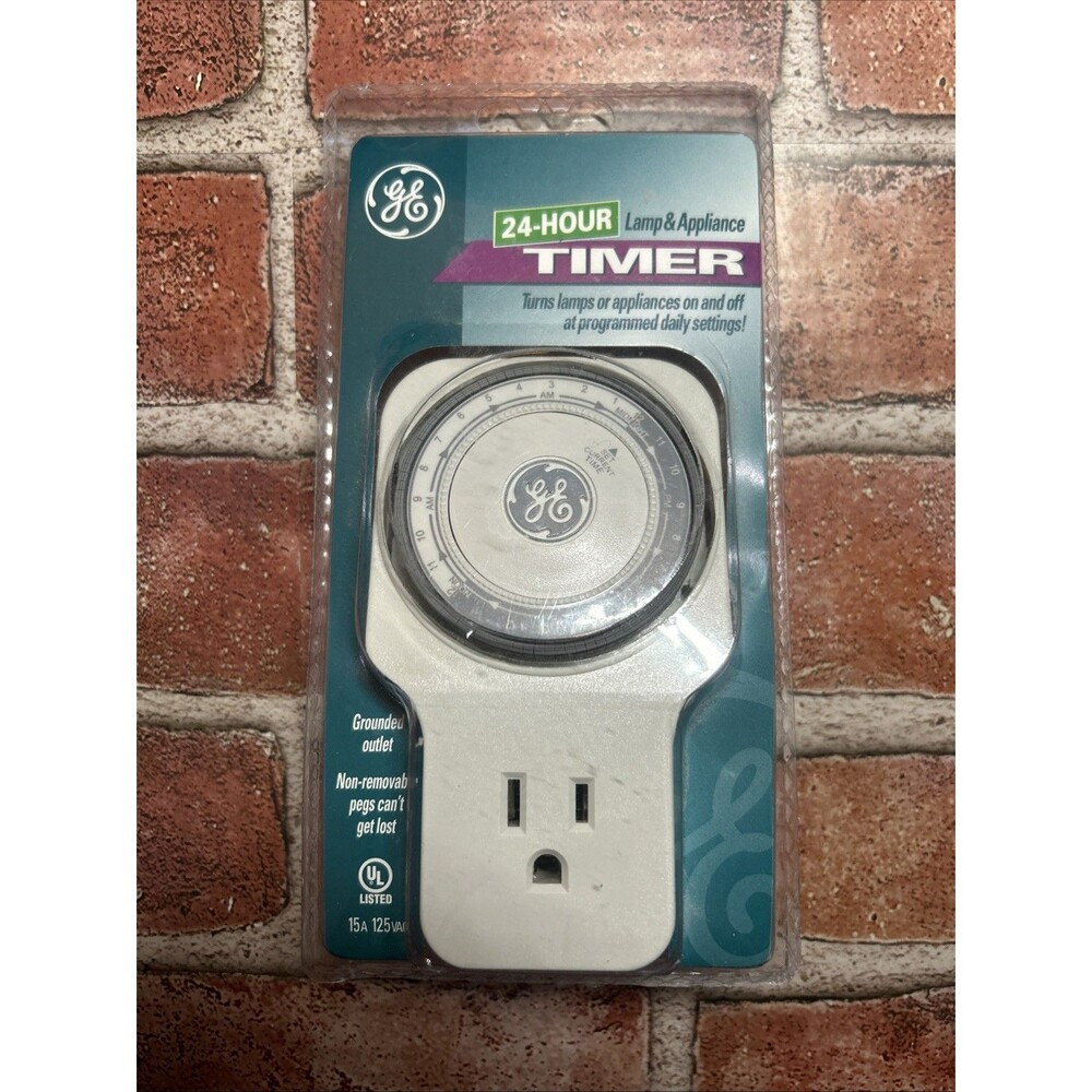 GE 24-Hour Programmable Timer - GE5101 Plug In Timer Outlet Lamp & Appliance